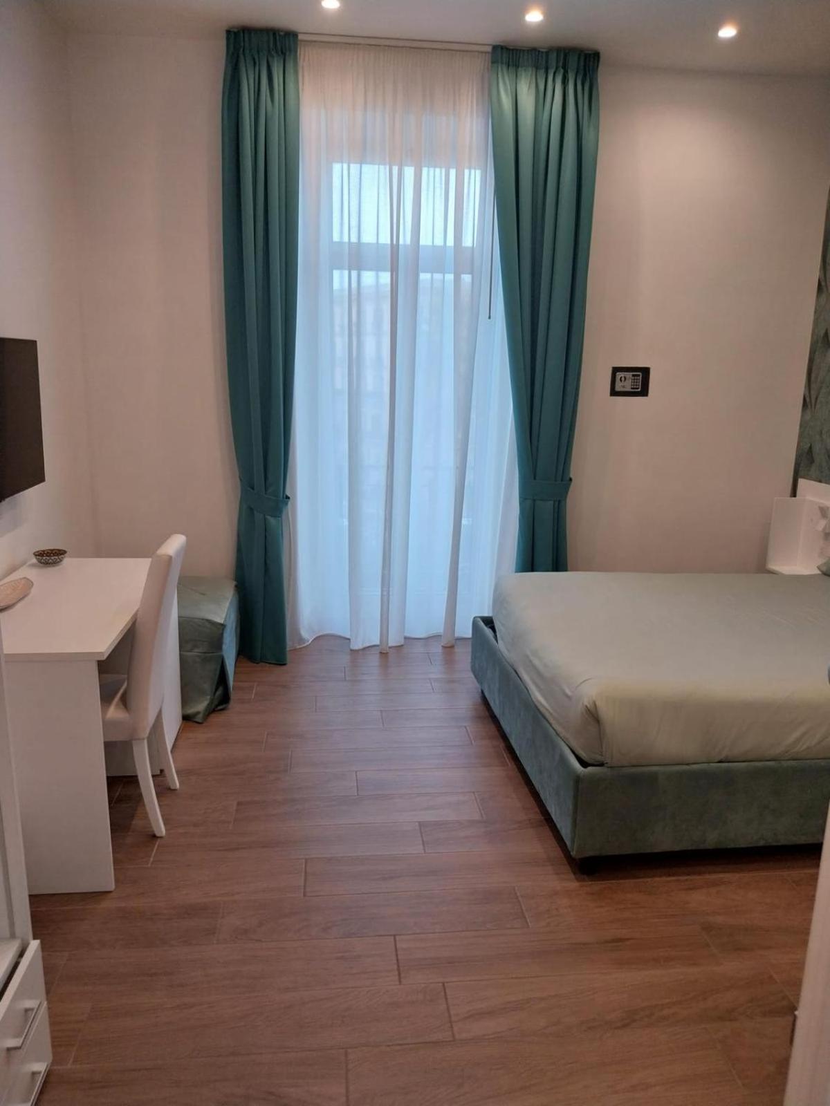 B&B Lungomare Sannazzaro Naples Extérieur photo